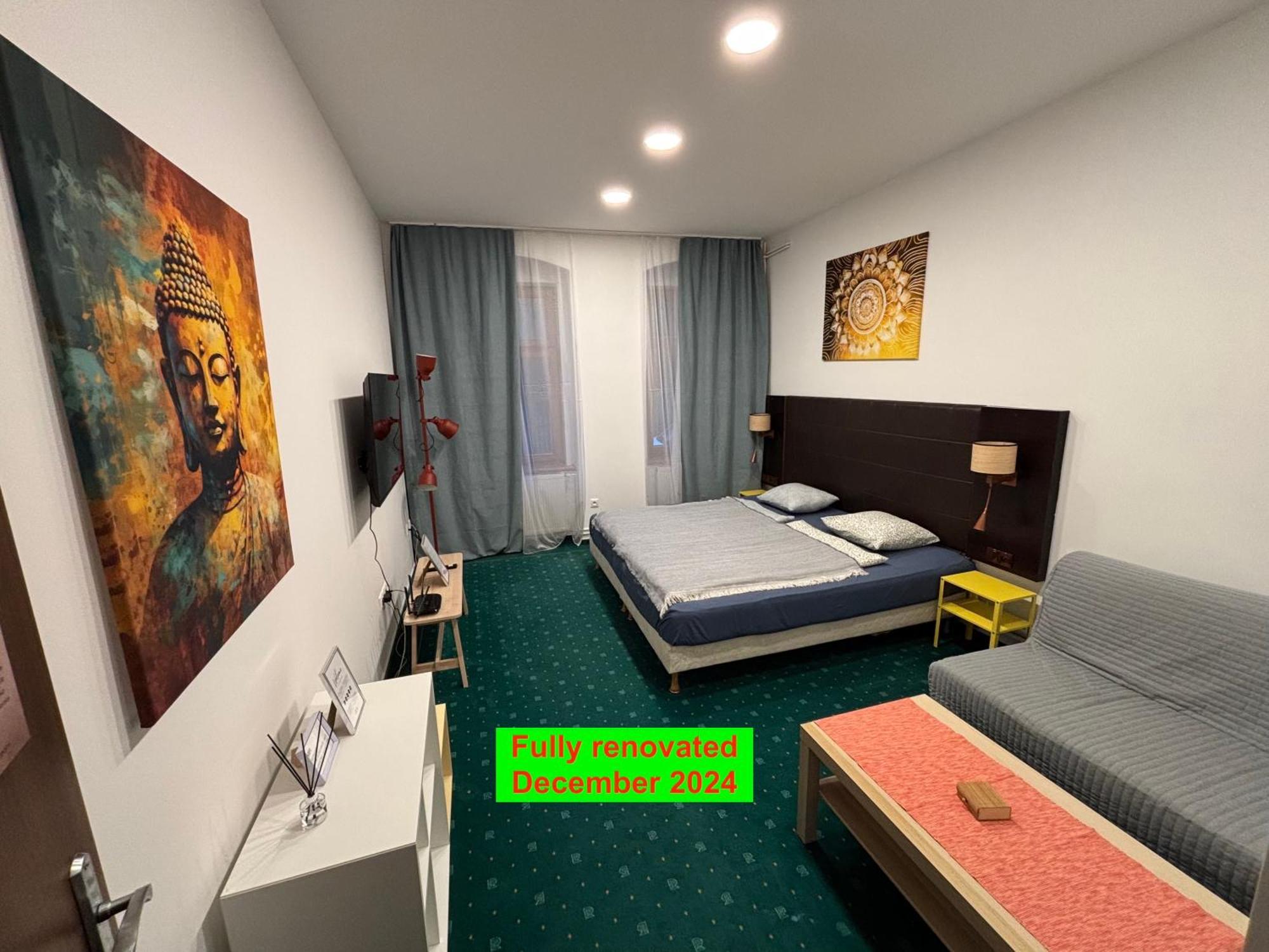 Excellent Apartments In Spa City Center 5 Min Walk From The Colonnade カルロヴィ・ヴァリ エクステリア 写真